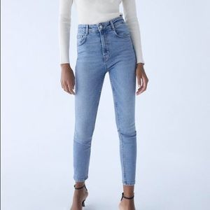 Zara NWT vintage Skinny Jeans
